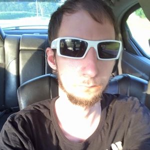 Meet your Posher, Raymond